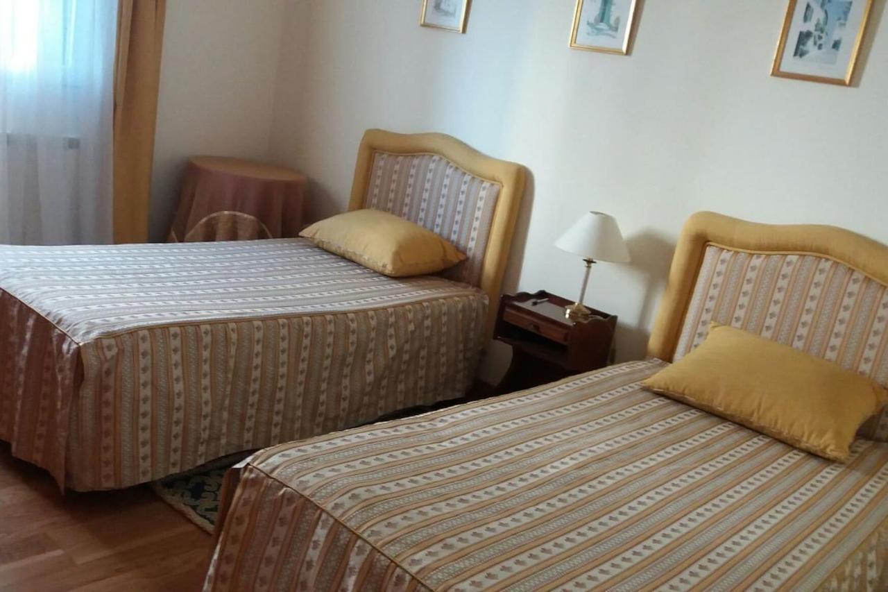 Lovely Sea View 3-Bed House In P Delgada Madeira Понта-Делґада Екстер'єр фото