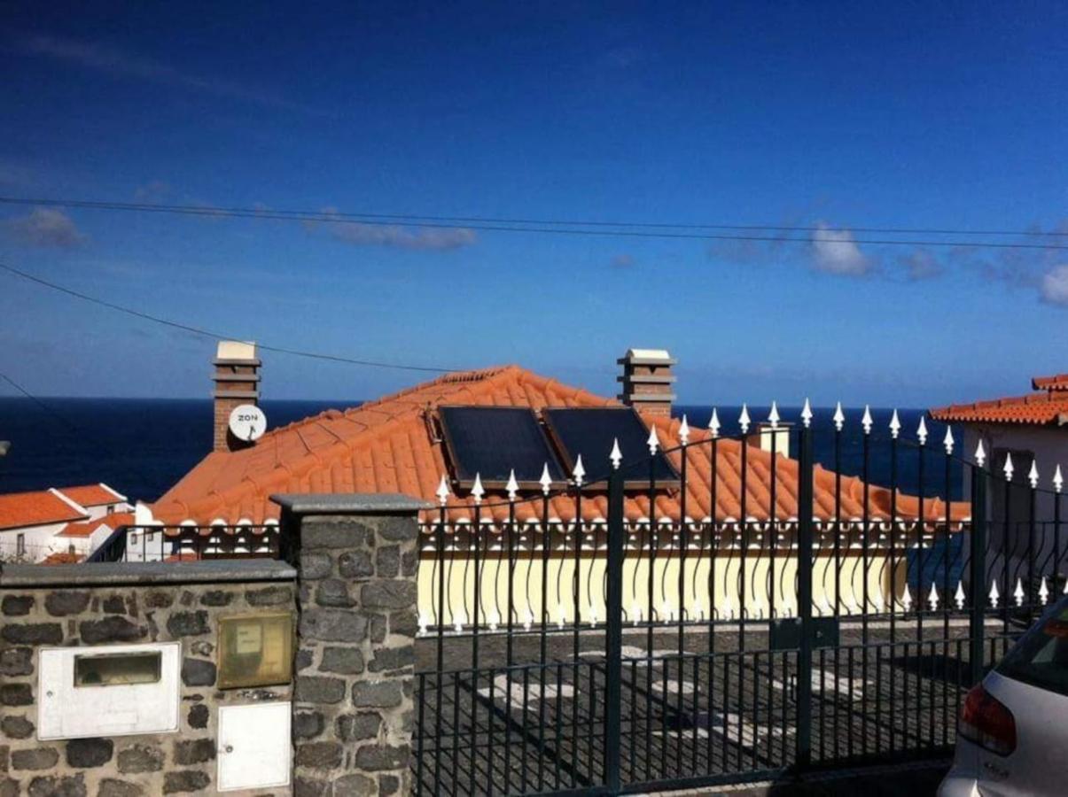 Lovely Sea View 3-Bed House In P Delgada Madeira Понта-Делґада Екстер'єр фото